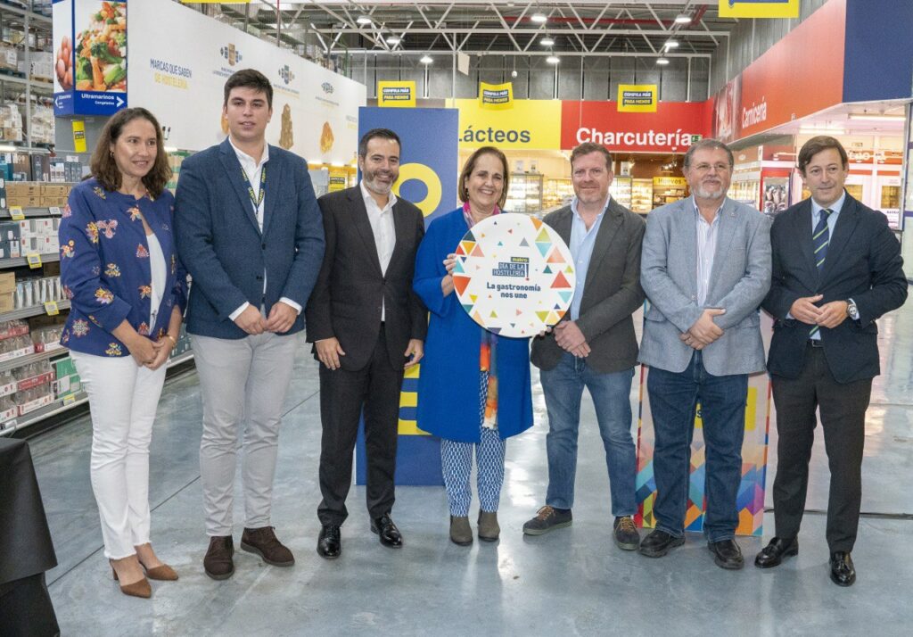 El IMDEEC participa en el acto de homenaje de Makro a los hosteleros cordobeses