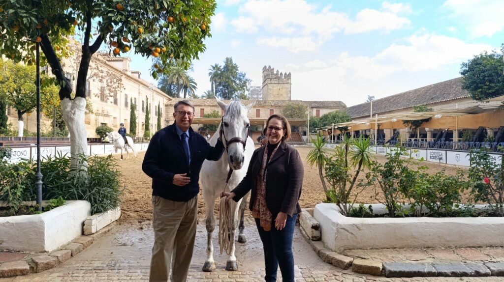 Córdoba Ecuestre consolida su presencia junto a ‘Le Cadre Noir’, la mejor escuela de equitación del mundo, gracias al IMDEEC