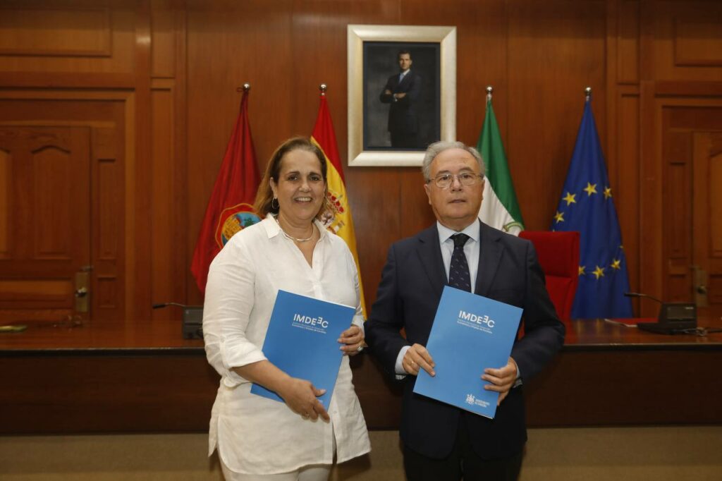 El Imdeec y CECO impulsan la competitividad empresarial con el ‘Sistema Inteligente de Diagnóstico Empresarial para Córdoba’