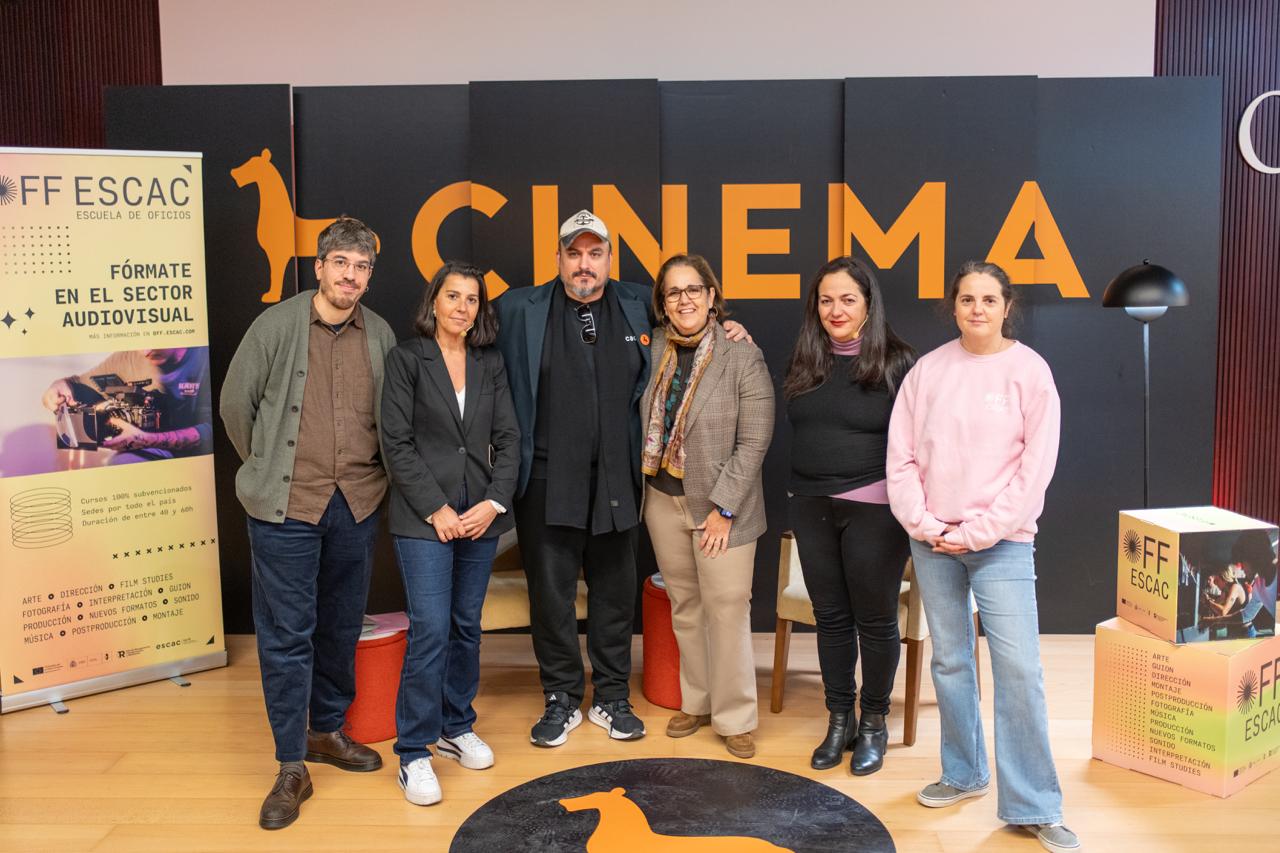 El IMDEEC y la Asociación RECORD avanzan en la consolidación del talento audiovisual en Córdoba El IMDEEC y la Asociación RECORD avanzan en la consolidación del talento audiovisual en Córdoba